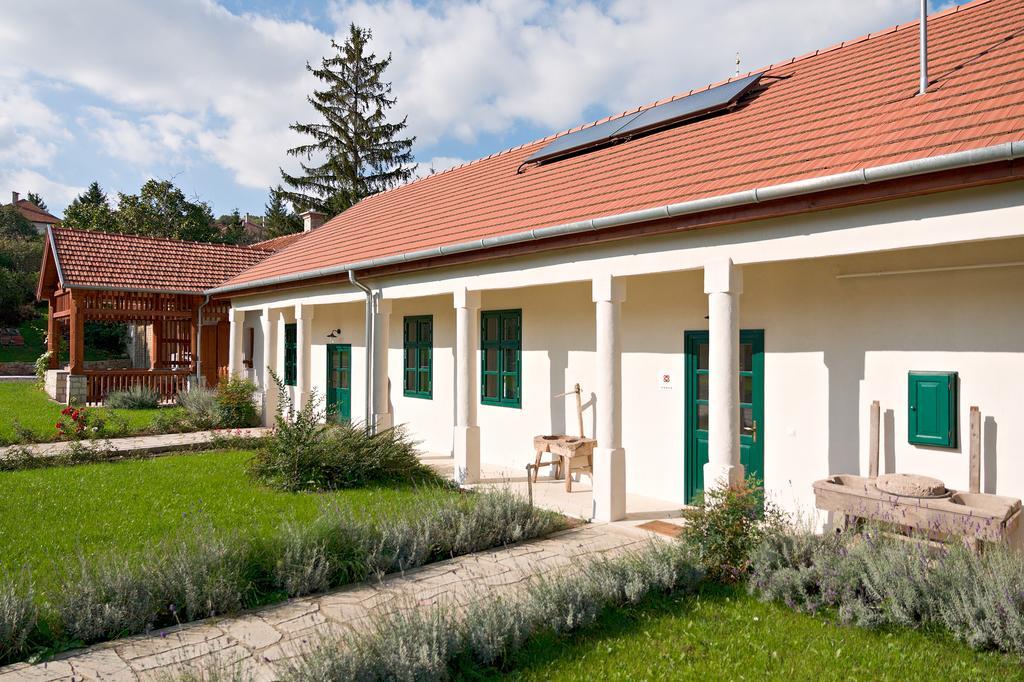 Barta Pince Vendégház Mád Esterno foto